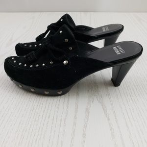 weitzman clog